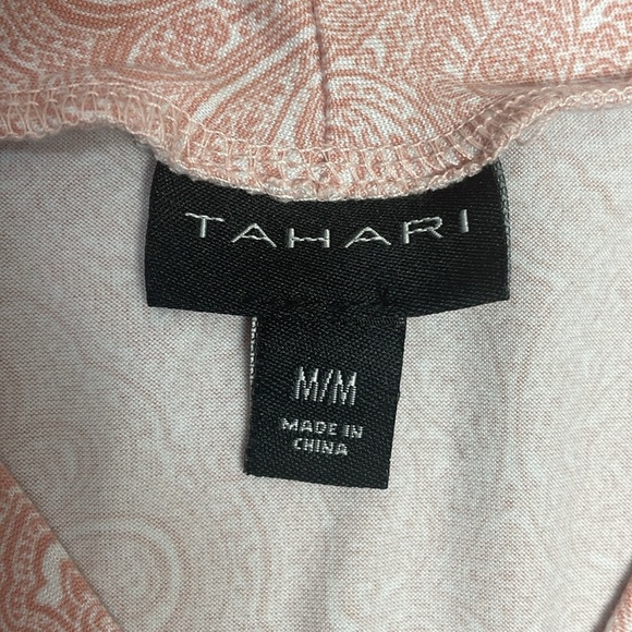 Tahari Belted Paisley Print Stretch Knit Robe Lace Shoulder Accents M - Picture 14 of 16